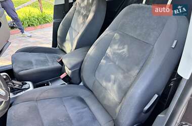 Позашляховик / Кросовер Volkswagen Tiguan 2013 в 