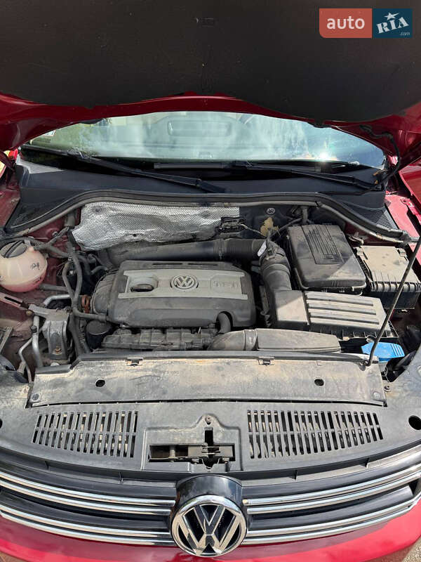 Внедорожник / Кроссовер Volkswagen Tiguan 2012 в Тлумаче