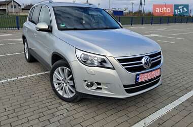 Позашляховик / Кросовер Volkswagen Tiguan 2009 в Нововолинську