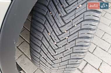 Внедорожник / Кроссовер Volkswagen Tiguan 2009 в 