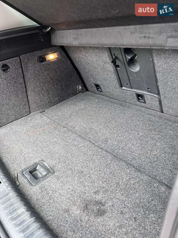 Позашляховик / Кросовер Volkswagen Tiguan 2010 в Тернополі