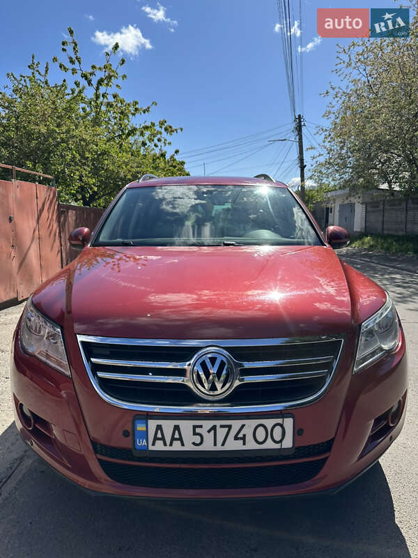 Volkswagen Tiguan 2011