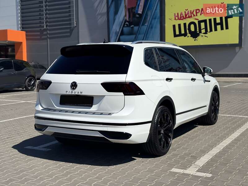 Внедорожник / Кроссовер Volkswagen Tiguan 2022 в Ивано-Франковске