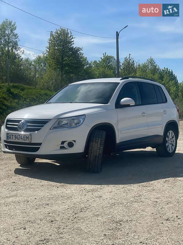 Volkswagen Tiguan 2011