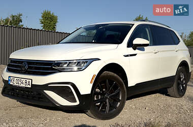 Позашляховик / Кросовер Volkswagen Tiguan 2021 в Кам'янському