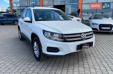 Внедорожник / Кроссовер Volkswagen Tiguan 2016 в Львове