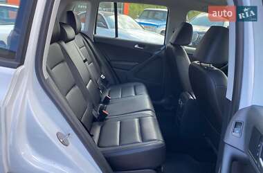 Внедорожник / Кроссовер Volkswagen Tiguan 2016 в 