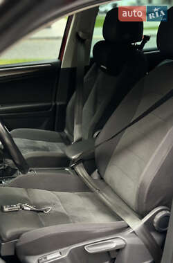 Внедорожник / Кроссовер Volkswagen Tiguan 2019 в 