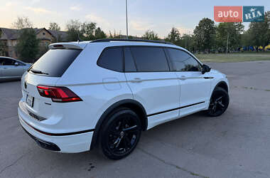 Позашляховик / Кросовер Volkswagen Tiguan 2023 в 