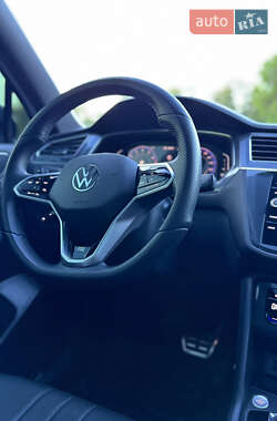 Позашляховик / Кросовер Volkswagen Tiguan 2023 в 