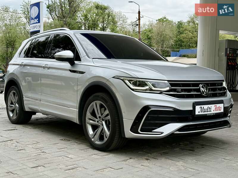 Позашляховик / Кросовер Volkswagen Tiguan 2022 в Дніпрі