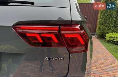 Внедорожник / Кроссовер Volkswagen Tiguan 2021 в 
