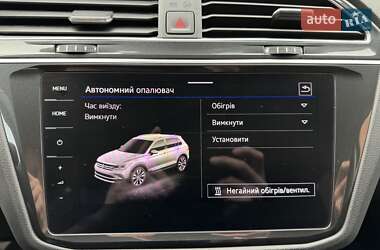 Внедорожник / Кроссовер Volkswagen Tiguan 2021 в 