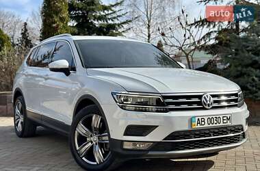 Внедорожник / Кроссовер Volkswagen Tiguan 2018 в Виннице