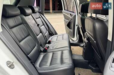 Позашляховик / Кросовер Volkswagen Tiguan 2015 в 