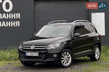 Позашляховик / Кросовер Volkswagen Tiguan 2012 в Івано-Франківську