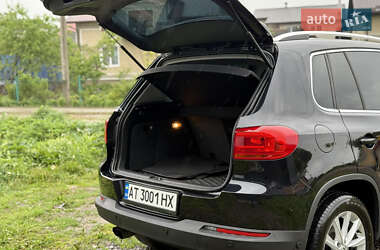 Позашляховик / Кросовер Volkswagen Tiguan 2012 в 