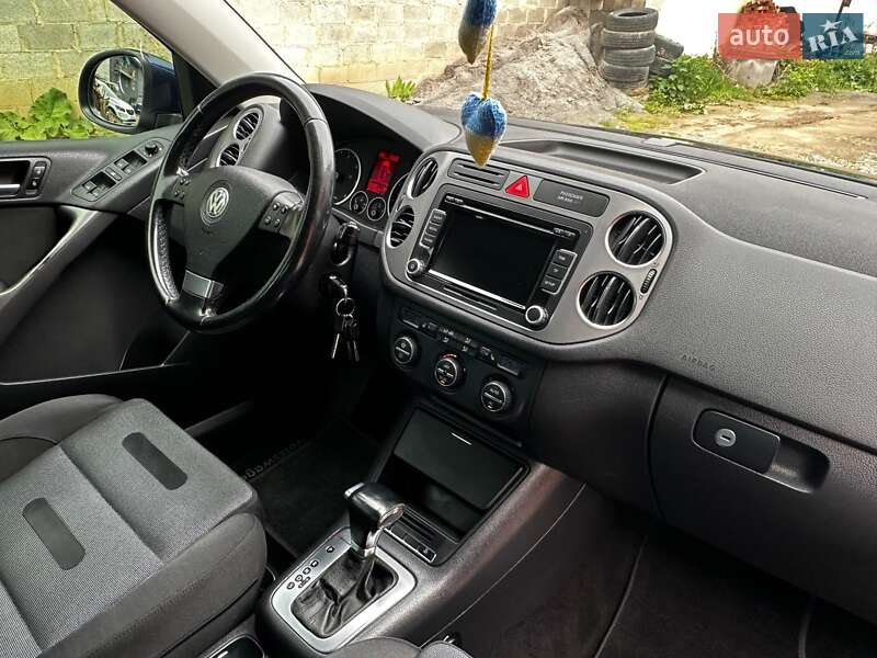 Внедорожник / Кроссовер Volkswagen Tiguan 2009 в Виннице