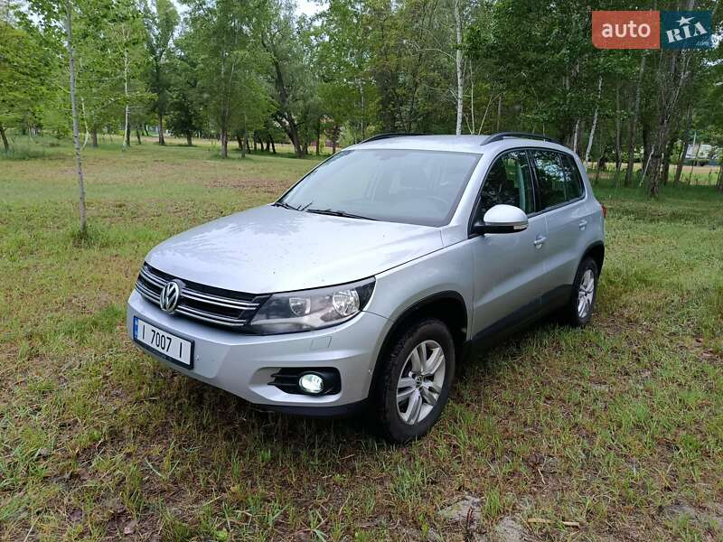 Позашляховик / Кросовер Volkswagen Tiguan 2017 в Черкасах