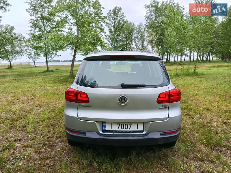 Позашляховик / Кросовер Volkswagen Tiguan 2017 в Черкасах