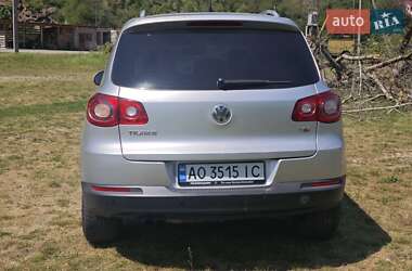 Позашляховик / Кросовер Volkswagen Tiguan 2008 в 