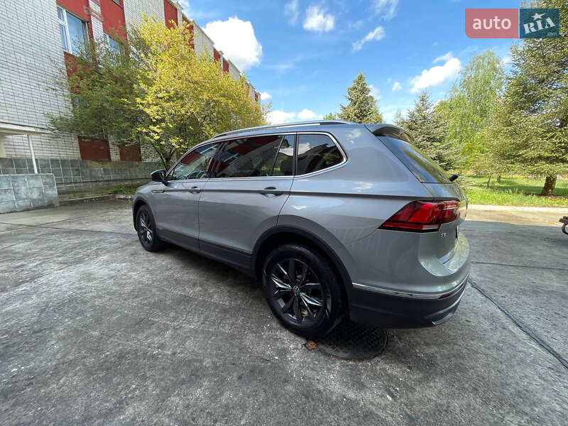 Позашляховик / Кросовер Volkswagen Tiguan 2023 в Нетішині