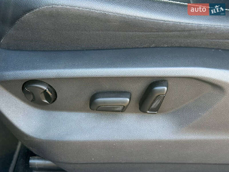 Позашляховик / Кросовер Volkswagen Tiguan 2018 в Кривому Розі