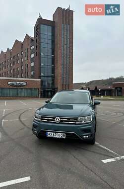 Позашляховик / Кросовер Volkswagen Tiguan 2019 в Львові
