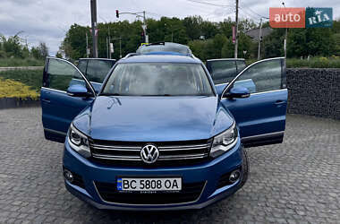 Внедорожник / Кроссовер Volkswagen Tiguan 2017 в 