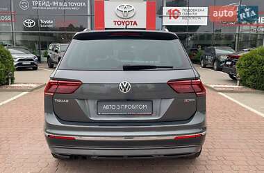 Внедорожник / Кроссовер Volkswagen Tiguan 2020 в 