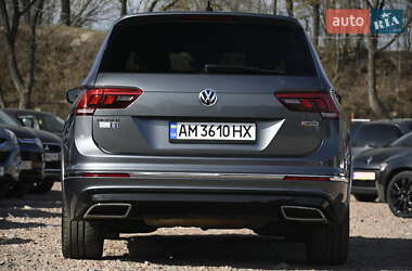 Внедорожник / Кроссовер Volkswagen Tiguan 2019 в 