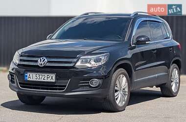 Позашляховик / Кросовер Volkswagen Tiguan 2015 в Києві