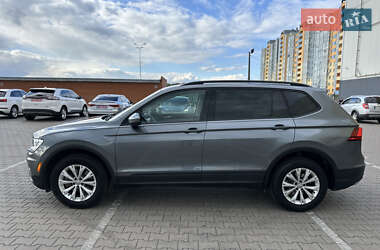 Позашляховик / Кросовер Volkswagen Tiguan 2018 в 