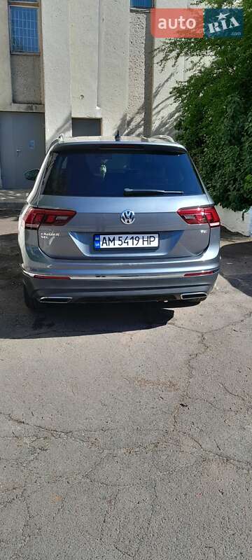Внедорожник / Кроссовер Volkswagen Tiguan 2017 в Житомире фото 6 Внедорожник / Кроссовер Volkswagen Tiguan 2017 в Житомире