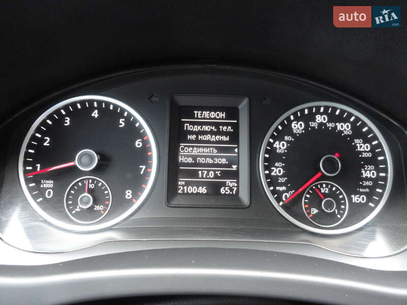 Внедорожник / Кроссовер Volkswagen Tiguan 2015 в Луцке