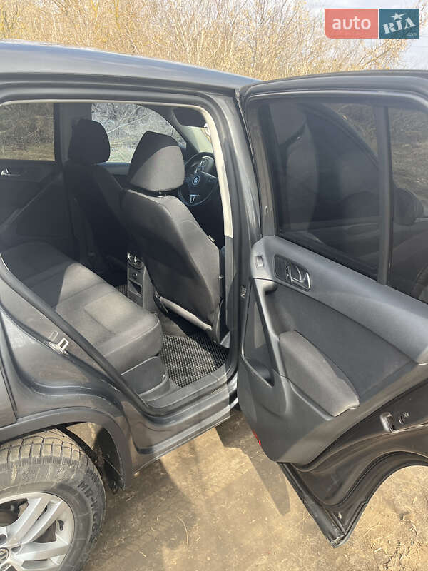 Внедорожник / Кроссовер Volkswagen Tiguan 2013 в Житомире