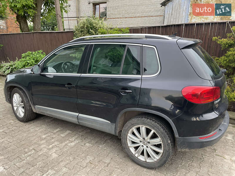 Позашляховик / Кросовер Volkswagen Tiguan 2013 в Бібрці