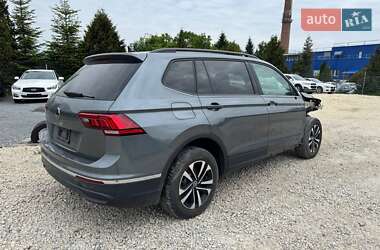 Позашляховик / Кросовер Volkswagen Tiguan 2023 в 