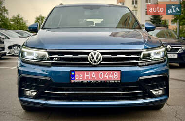 Позашляховик / Кросовер Volkswagen Tiguan 2018 в 