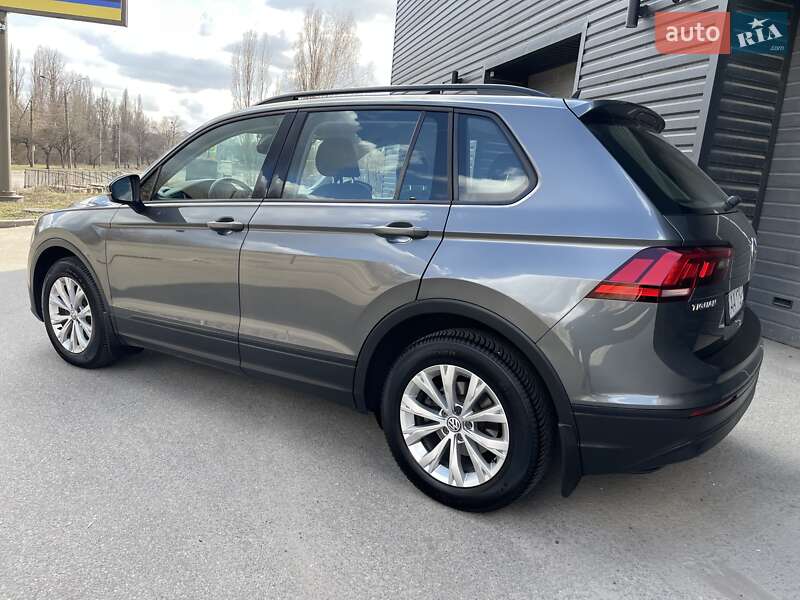 Внедорожник / Кроссовер Volkswagen Tiguan 2019 в Киеве
