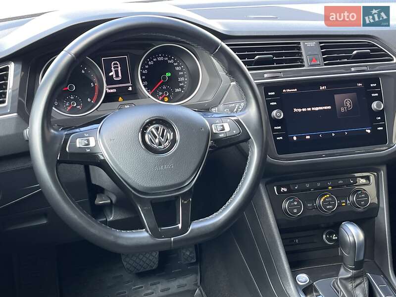 Внедорожник / Кроссовер Volkswagen Tiguan 2019 в Киеве