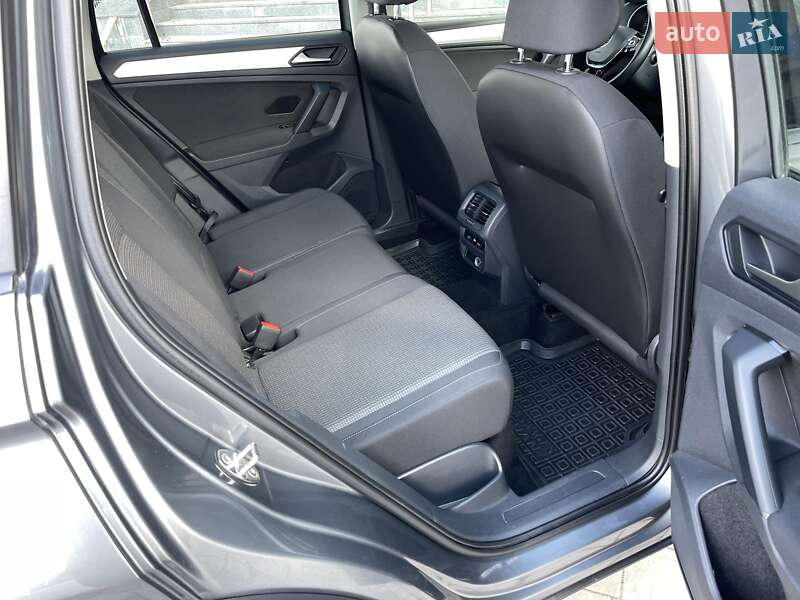 Внедорожник / Кроссовер Volkswagen Tiguan 2019 в Киеве