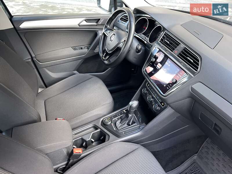 Внедорожник / Кроссовер Volkswagen Tiguan 2019 в Киеве