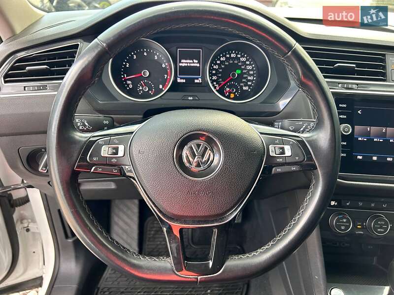 Внедорожник / Кроссовер Volkswagen Tiguan 2018 в Одессе