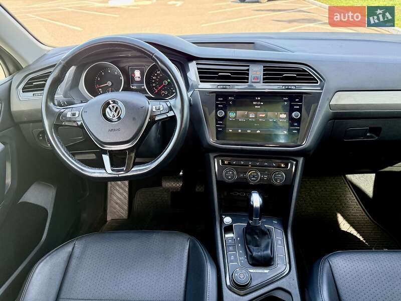 Позашляховик / Кросовер Volkswagen Tiguan 2018 в Житомирі