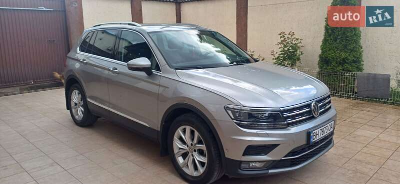Позашляховик / Кросовер Volkswagen Tiguan 2020 в Одесі