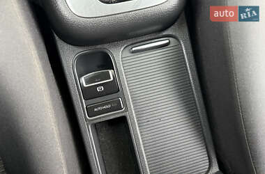 Позашляховик / Кросовер Volkswagen Tiguan 2012 в 
