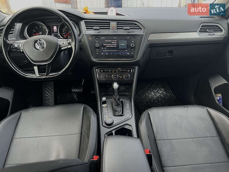 Внедорожник / Кроссовер Volkswagen Tiguan 2019 в Ивано-Франковске