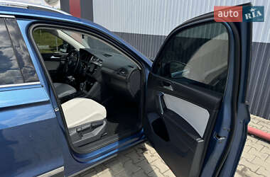 Внедорожник / Кроссовер Volkswagen Tiguan 2018 в 