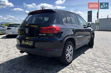 Позашляховик / Кросовер Volkswagen Tiguan 2013 в 